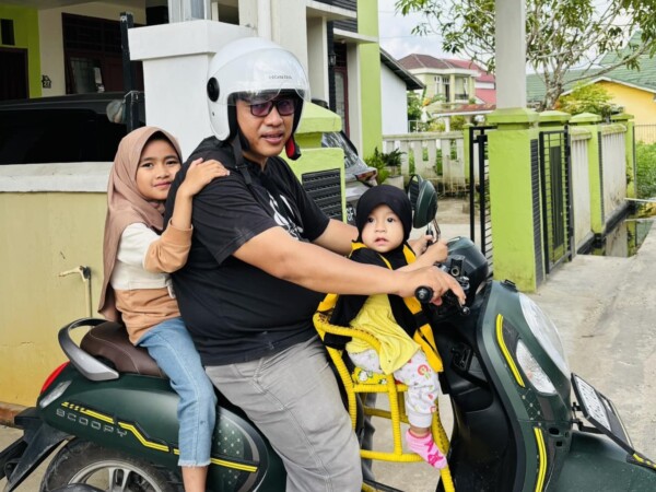 SI BUNGSU DAN KURSI BARUNYA